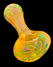 Load image into Gallery viewer, A Fumed Flower Head Spoon Pipe with green accents showing its color-changing fumed design.