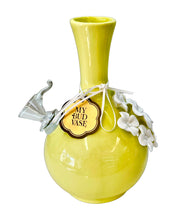 Load image into Gallery viewer, A Phoebe Bud Vase Bong.