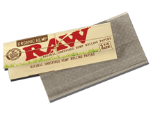 Load image into Gallery viewer, A pack of Raw Organic Hemp 1 1/4 Rolling Papers.