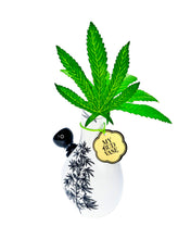 Load image into Gallery viewer, Love Bud Bong
