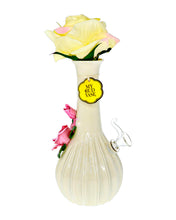 Load image into Gallery viewer, Rose Bud Vase Bong
