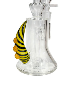 The horn accent of a Julius Productions Black and Yellow Horned Rig.