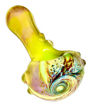 Load image into Gallery viewer, Swamp Swirl Spoon Pipe
