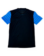 Load image into Gallery viewer, Back of a Kroniic Clothing Water Blue Elemental Hemp Pocket Tee with Joint Holder.
